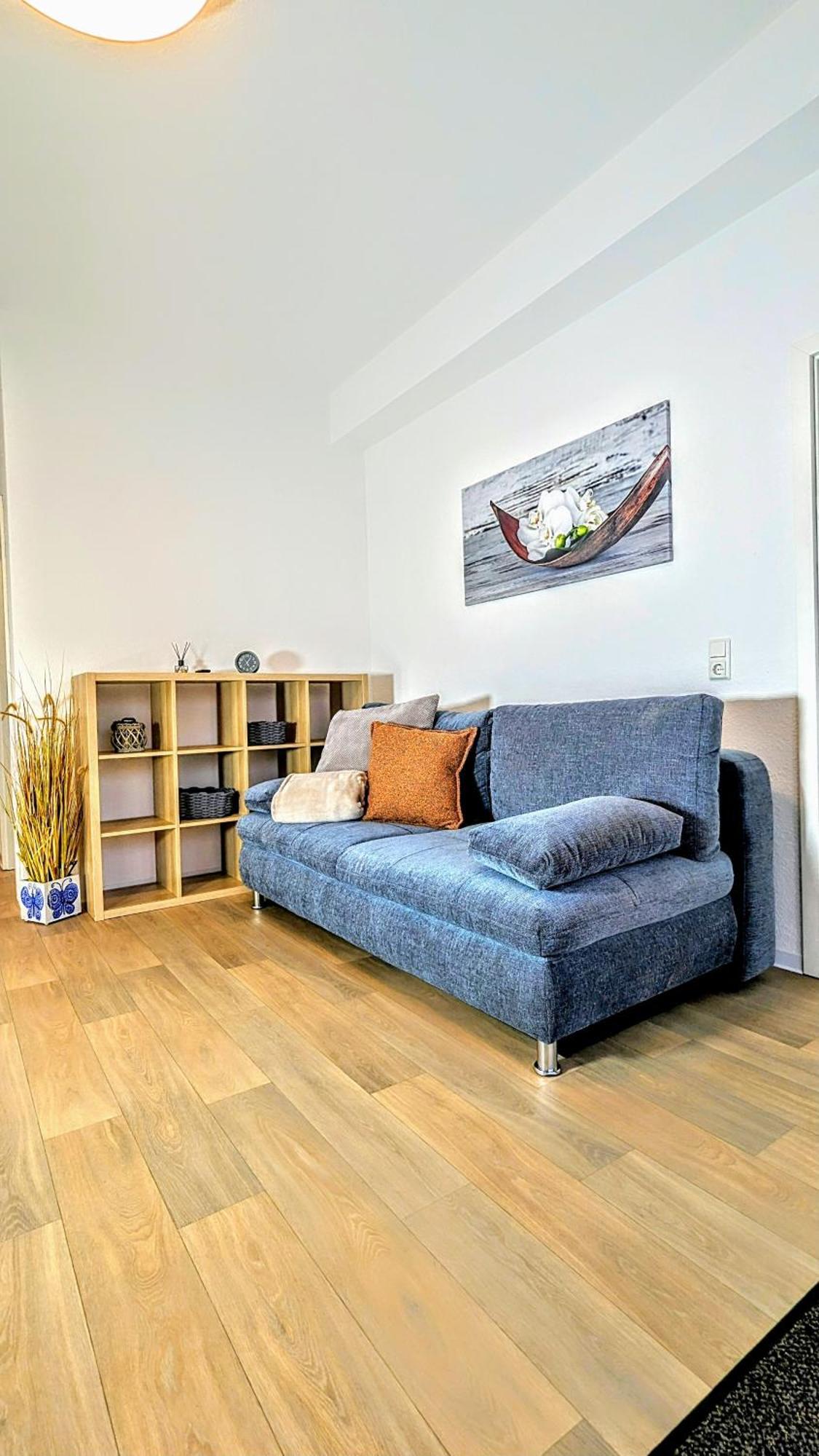 Fewo Urban Gotha-Apartment Friedenstein- Am Schlosspark- Parken An Der Der Tuer- Barrierefrei, 900 Meter Zum Bahnhof - Wallbox Bagian luar foto