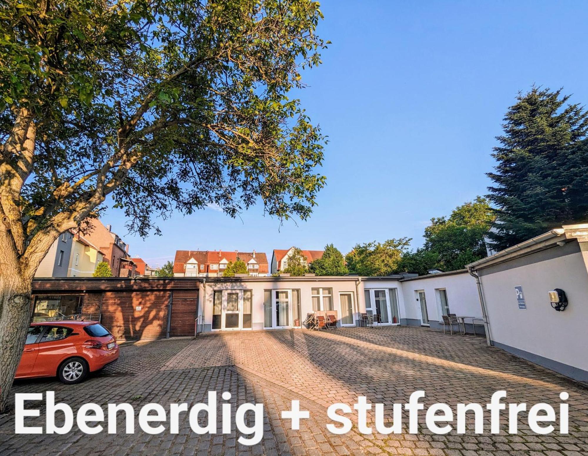 Fewo Urban Gotha-Apartment Friedenstein- Am Schlosspark- Parken An Der Der Tuer- Barrierefrei, 900 Meter Zum Bahnhof - Wallbox Bagian luar foto